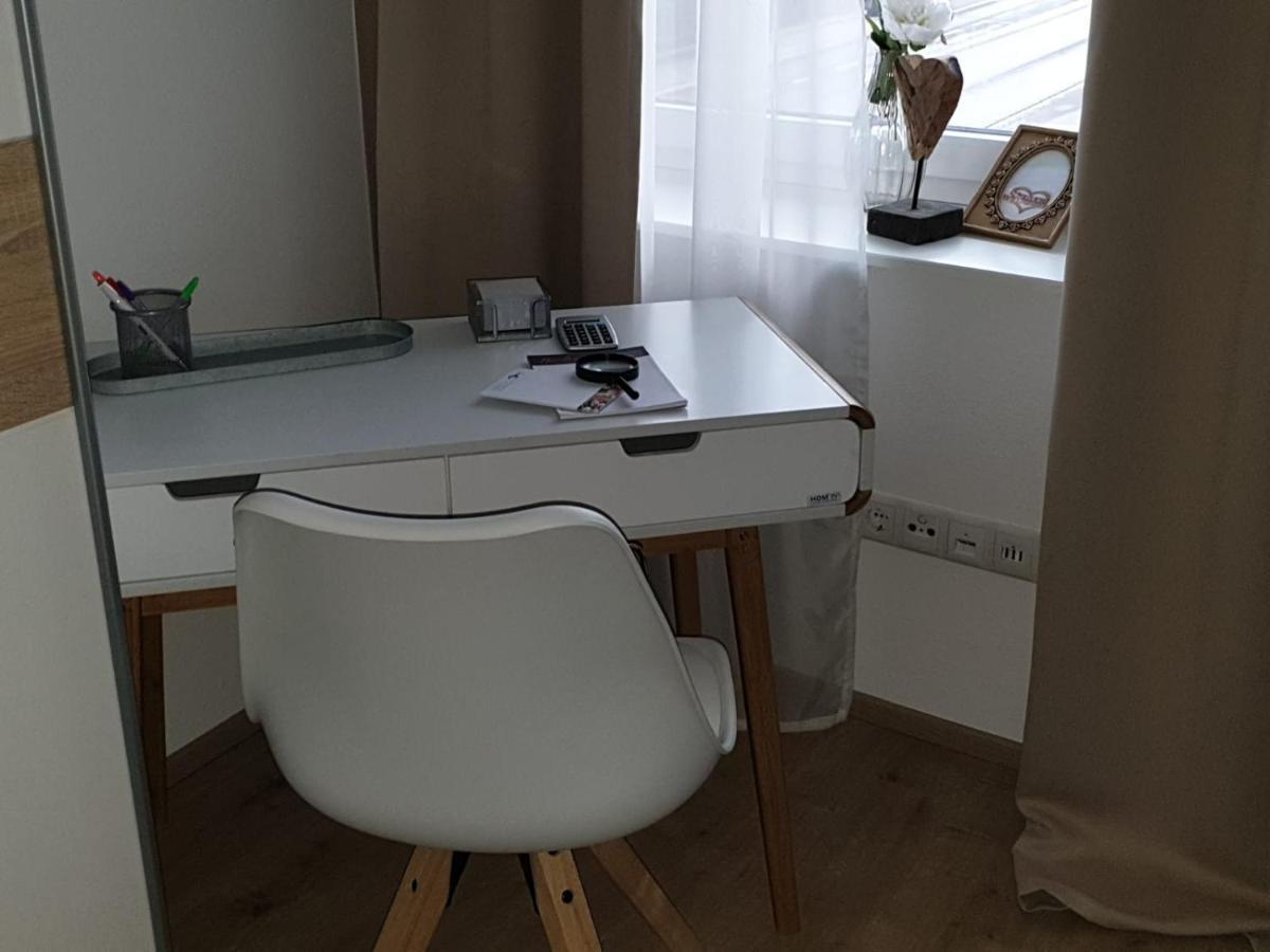 Bodensee Ferienwohnung Claudia 4 ฟรีดริชส์ฮาเฟน ภายนอก รูปภาพ